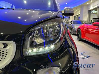 Smart ForTwo Fortwo 1.0 Passion 71cv twinamic Nero usata Potenza