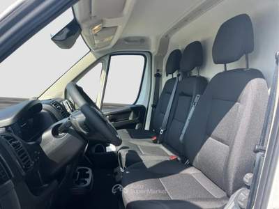 Citroen Jumper Citroen Jumper 35 2.2 BlueHDi 140 S&S PLM-TA Furgone Bianco usata Jerago con Orago
