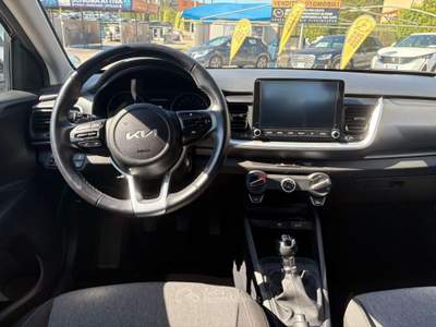 Kia Stonic dpi Style s/Navi Pack 84cv PROMO FINANZIAMENTO Nero usata Roma