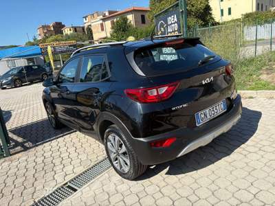 Kia Stonic dpi Style s/Navi Pack 84cv PROMO FINANZIAMENTO Nero usata Roma