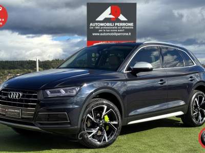 Audi Q5 40 TDI quattro S-Tronic Sport Blu/Azzurro usata Castellaneta