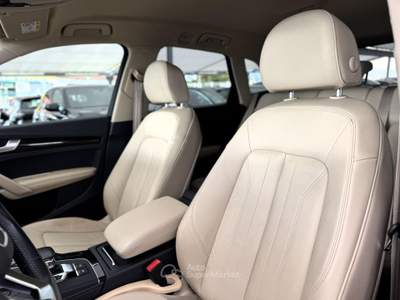 Audi Q5 40 TDI quattro S-Tronic Sport Blu/Azzurro usata Castellaneta