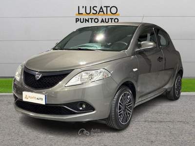 Lancia Ypsilon 1.2 69 CV 5 porte GPL Ecochic Elefantino Blu Grigio usata Ancona