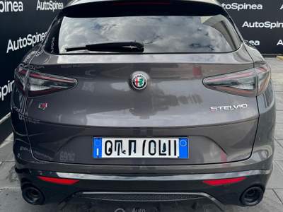 Alfa Romeo Stelvio Stelvio 2.2 Turbodiesel 210 CV AT8 Q4 Veloce #nazionale Grigio usata Spinea