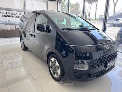 Hyundai Staria 2.2 AT 2WD 9 posti Wagon Nero usata Ripalimosani