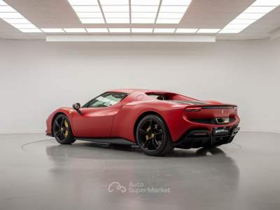 Ferrari 296 296 Gtb Rosso usata Cassola