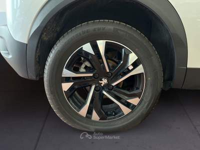 Peugeot 2008 II 2020 1.2 puretech Allure Pack s&s 100cv Bianco usata Torino