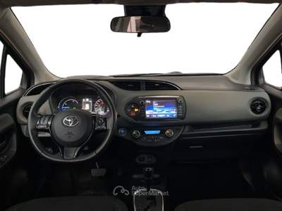Toyota Yaris III 2017 5p 1.5 hybrid Active my18 Grigio usata Torino
