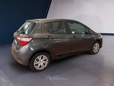 Toyota Yaris III 2017 5p 1.5 hybrid Active my18 Grigio usata Torino