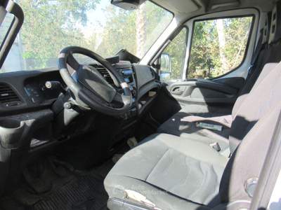 Iveco Daily IVECO DAILY 60C15 3.0 MTJ    CASSA FRIGO PEDANA CARIC. POST. Bianco usata Striano