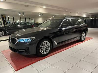 BMW Serie 5 520d 520d Touring mhev 48V auto Grigio usata CONEGLIANO
