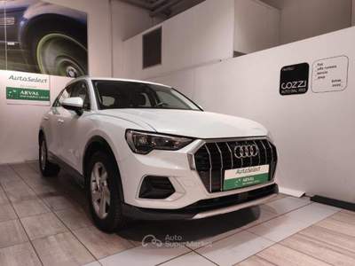 Audi Q3  - q3 35 tdi s tronic business advanced Bianco usata LEGNANO