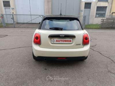 MINI Cooper 1.5 Hype 136cv 5p Beige usata Cassina de' Pecchi