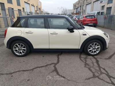 MINI Cooper 1.5 Hype 136cv 5p Beige usata Cassina de' Pecchi