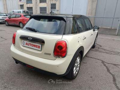 MINI Cooper 1.5 Hype 136cv 5p Beige usata Cassina de' Pecchi