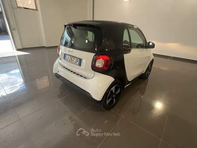 Smart ForTwo Passion Bianco usata Aprilia
