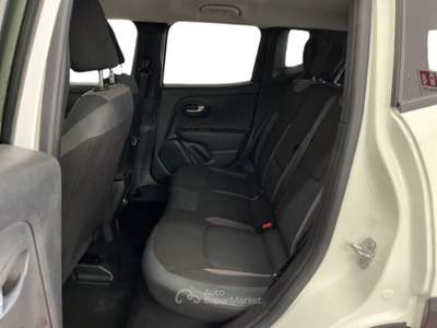 Jeep Renegade 2019 1.5 turbo t4 mhev Limited 2wd 130cv dct Bianco usata Torino