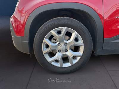 Jeep Avenger 1.2 turbo Altitude fwd 100cv Rosso usata Torino