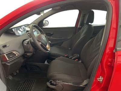 Lancia Ypsilon III 2021 1.0 firefly hybrid Gold s&s 70cv Rosso usata Torino