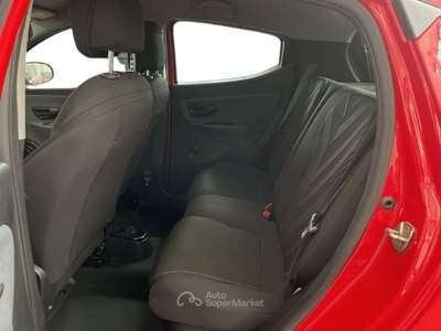 Lancia Ypsilon III 2021 1.0 firefly hybrid Gold s&s 70cv Rosso usata Torino
