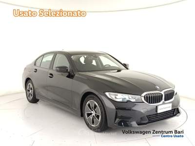 BMW Serie 3 318d 318d mhev 48v business advantage auto Nero usata Bari