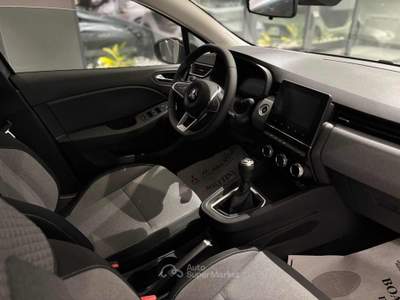 Mitsubishi Colt 1.0L turbo 100 CV Invite GPL Grigio usata Pesaro