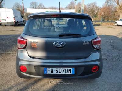 Hyundai i10 OK NEOPATENTATI, GARANZIA L.12 MESI, EURO 6D, BENZINA\GPL Grigio usata Reggio nell'Emilia