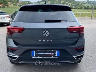 Volkswagen T-Roc 1.6 TDI SCR Style ADVANCED PLUS Technology BICOLOR Grigio usata Sant'Angelo in vado
