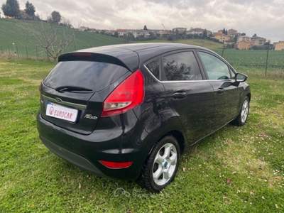 Ford Fiesta 1.4 TDCi 70CV 5 porte Titanium Nero usata Monte Porzio