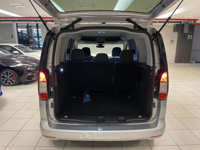 Ford Tourneo Connect 2.0 TD EcoBlue 122 CV Titanium EURO6d Argento usata Arsago Seprio