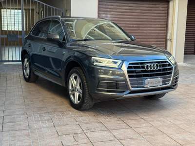 Audi Q5 190 cv quattro S tronic S-Line Sport Grigio usata SANTERAMO IN COLLE