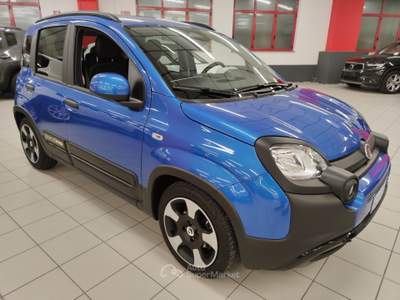 Fiat Panda 1.0 70cv Hybrid Pandina Cross + Car Play "SUPER PROMO" Blu/Azzurro usata LEGNANO