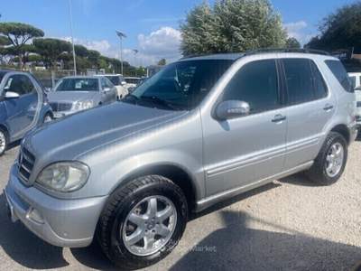 Mercedes-Benz Classe G ML 400 ML 400 turbodiesel cat CDI Argento usata Roma