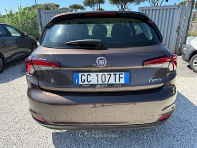 Fiat Tipo 5 porte Lounge 95CV GPL Marrone usata Roma