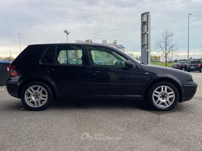 Volkswagen Golf 1.8 Turbo 20V 5p. GTI GPL  Nero usata Savignano sul Rubicone