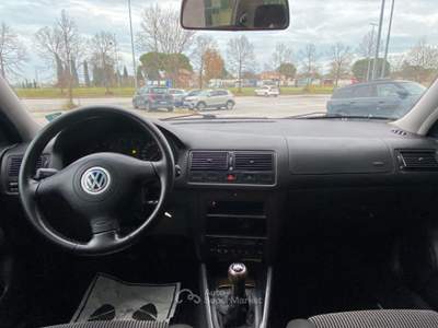 Volkswagen Golf 1.8 Turbo 20V 5p. GTI GPL  Nero usata Savignano sul Rubicone
