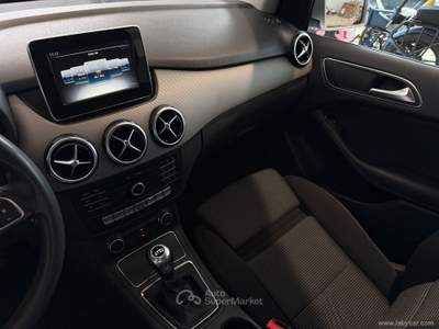 Mercedes-Benz Classe B B 160 d Executive Grigio usata San Michele salentino