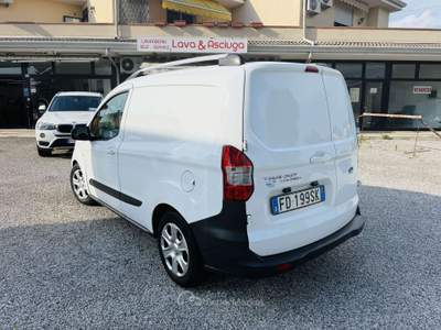 Ford Transit Courier 1.5 tdi Ok NEOPATENTATI Bianco usata Villadose