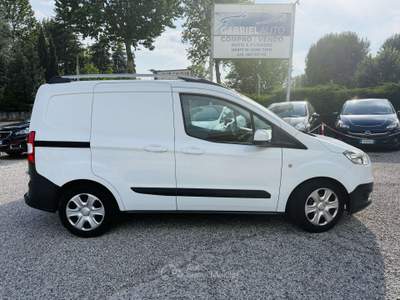 Ford Transit Courier 1.5 tdi Ok NEOPATENTATI Bianco usata Villadose
