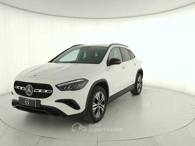 Mercedes-Benz GLA  - gla 200 d progressive advanced plus auto Bianco usata Rivoli