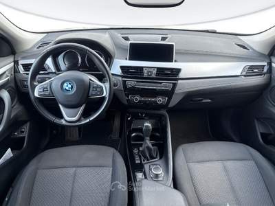BMW X2 X2 xdrive25e business x auto Bianco usata Rovigo