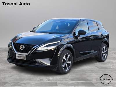 Nissan Qashqai  n-connecta mhyb 158cv xtr Nero usata Sarteano