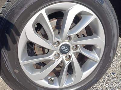 Hyundai Tucson 1.7 crdi Xpossible 2wd 115cv Grigio usata Altidona