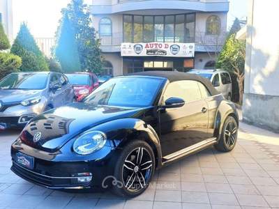 Volkswagen New Beetle 1.6 TDI 77KW Nero usata Castrovillari