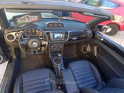 Volkswagen New Beetle 1.6 TDI 77KW Nero usata Castrovillari