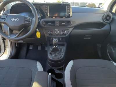 Hyundai i10 1.0 MPI Connectline Bianco usata Novara