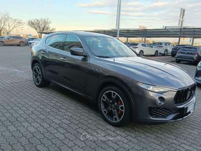 Maserati Levante Levante 3.0 V6 430cv auto Grigio usata Liscate
