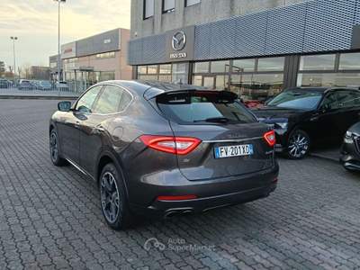 Maserati Levante Levante 3.0 V6 430cv auto Grigio usata Liscate