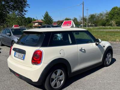 MINI One MINI ONE NEOPATENTATI BENZINA 75CV Beige usata Fontaneto d'Agogna
