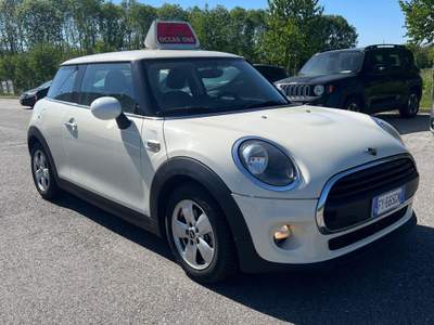 MINI One MINI ONE NEOPATENTATI BENZINA 75CV Beige usata Fontaneto d'Agogna
